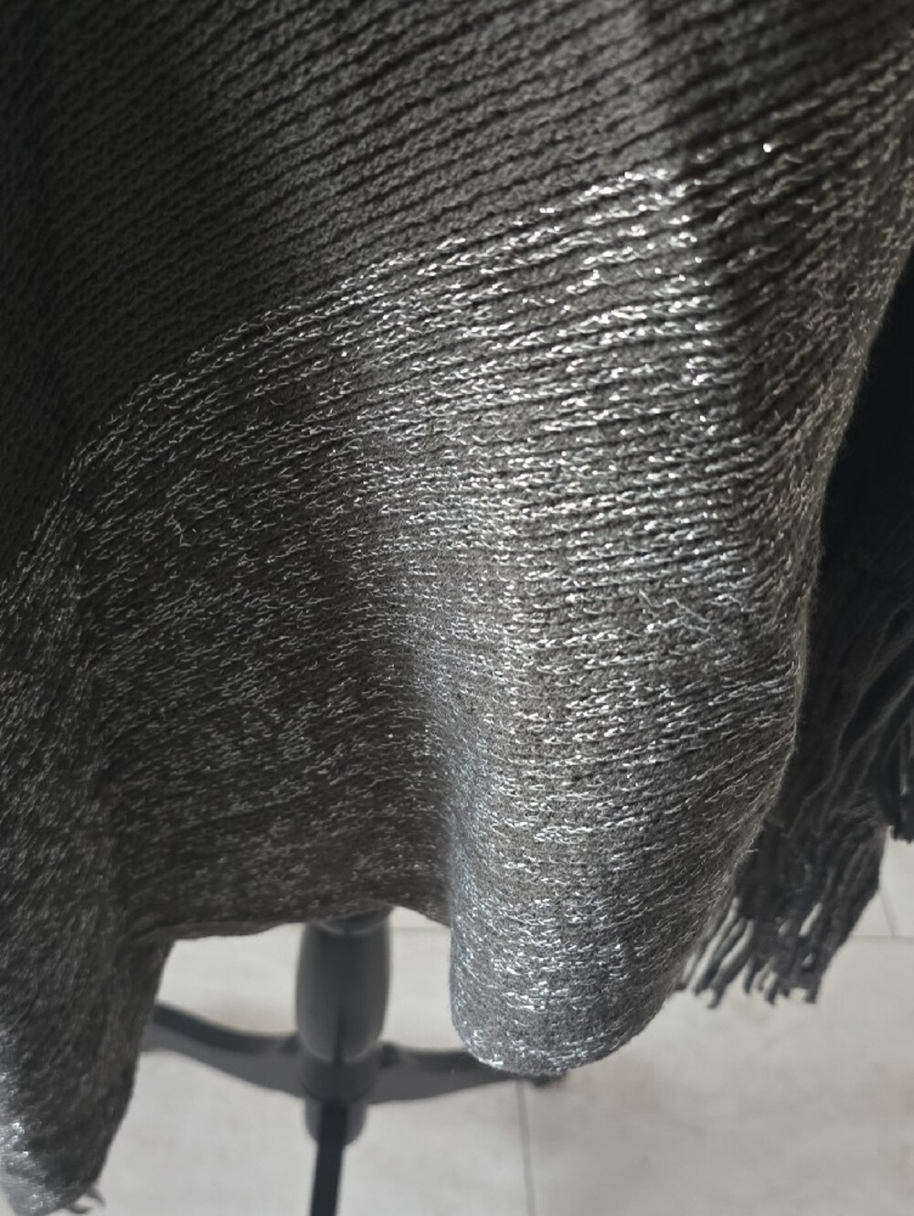 Bon Voyage Silver Sparkle & Gray Marled Fringe Poncho - Picture 2 of 3